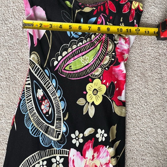 Cache dress - Picture 6 of 6